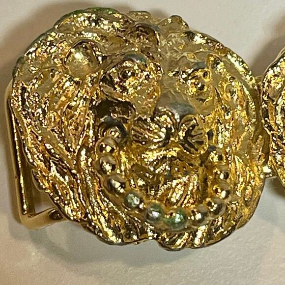 Vintage 1974 Gold Tone Heraldic Lion Head Ring Detail Statement Belt Buckles - Picture 5 of 9